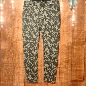 VANILLA STAR SIZE 9 JEANS CAMO PRINT